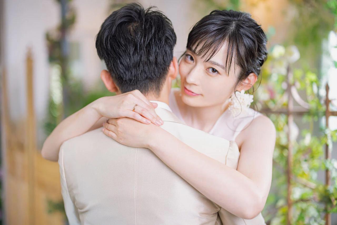 シーン別に使える趣味別の好感度アップフレーズを会話例とともに紹介するイメージ画像